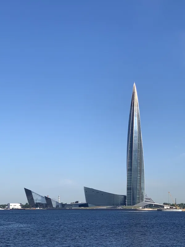 Skyscraper on the waterfront